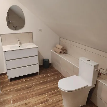 Grande Longère De Gamme 218m2, 10 Pers Billard Salon 70 M2 *