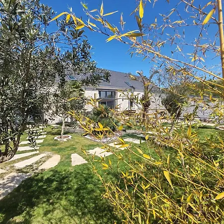 Longere Premium Spa,cinema & Piscine